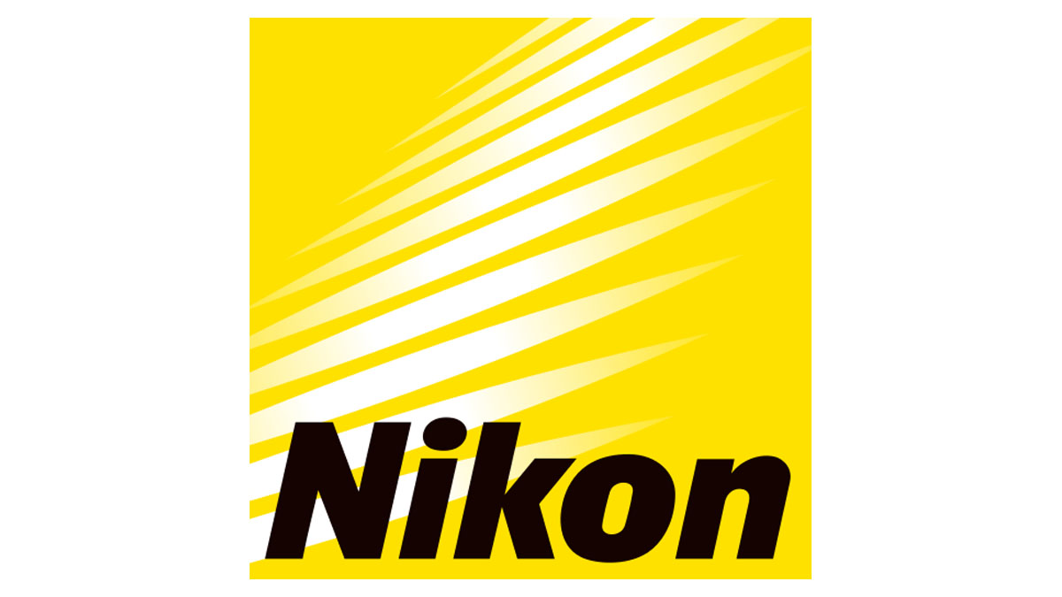 ニコン Nikon 1 J5用充電器の一部を回収すると発表