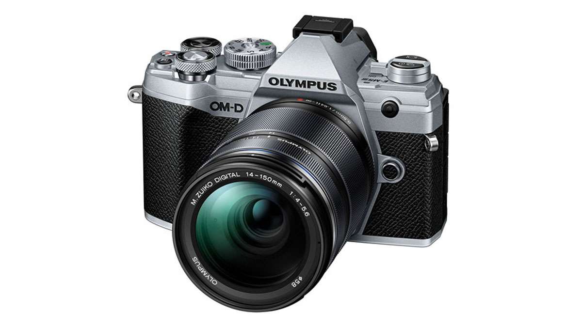 オリンパス OM デジタル “長期的視野で経営” 新カメラ1台とレンズ2本の発売予定