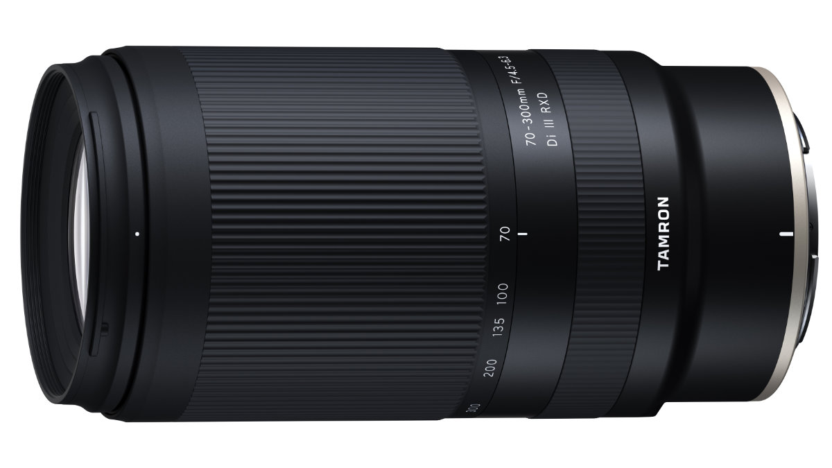 70-300mm F/4.5-6.3 Di III RXD